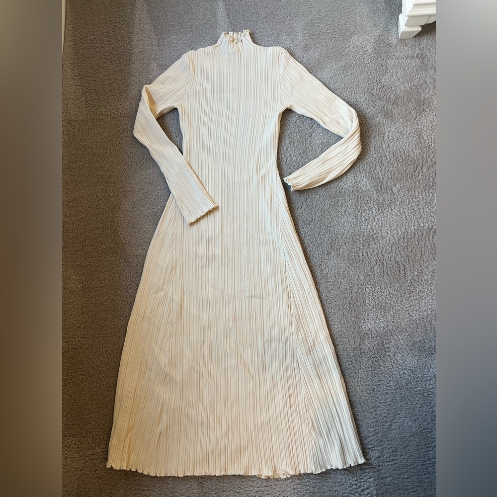 Dish high neck knit dress. Size XXL